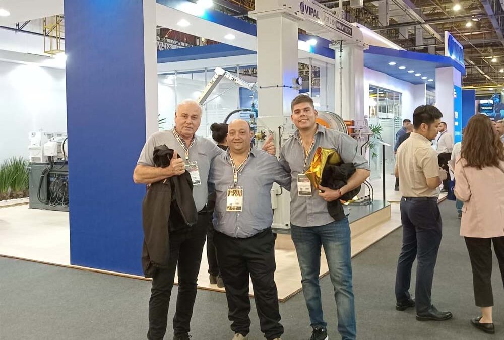 CMF presente en la 15° Feria Pneushow